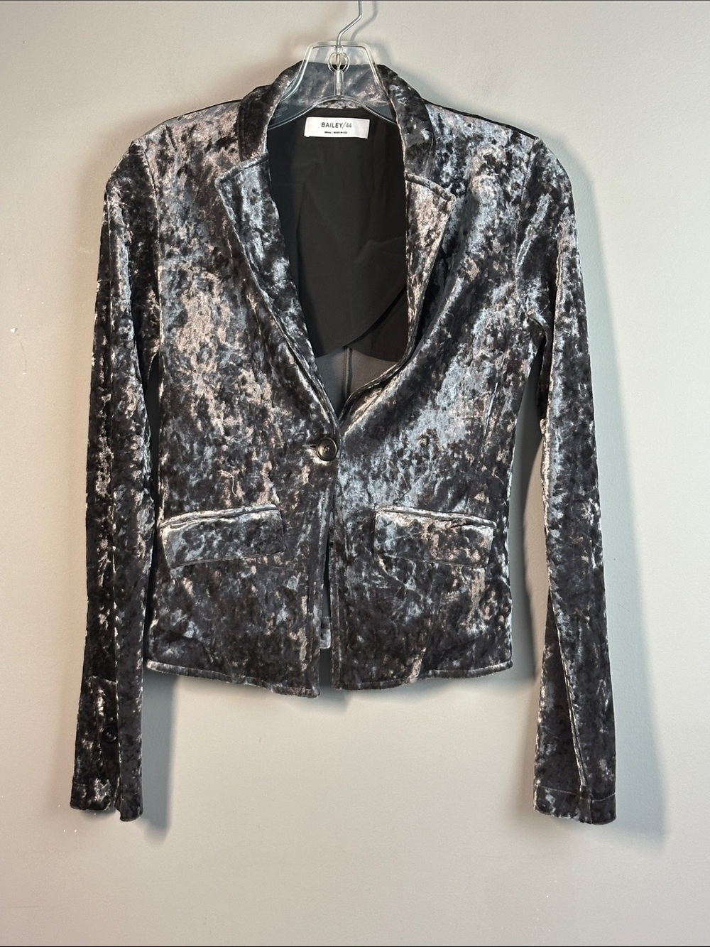 Bailey 44 Crushed Velvet One Button Blazer Size S Holiday Party
Formal